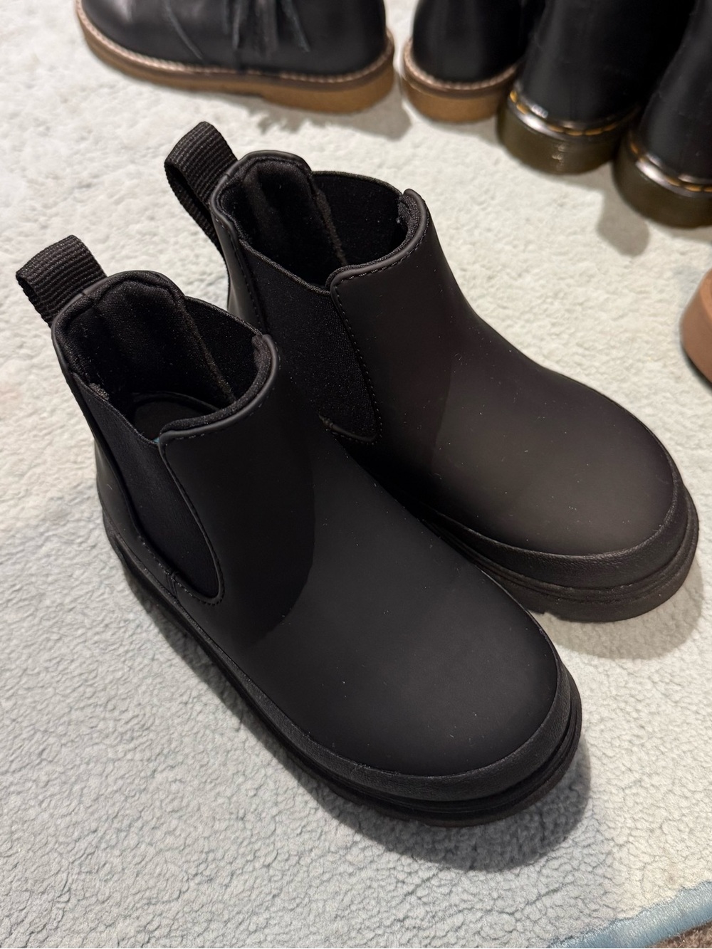 Native little Kids Black Chelsea Boots